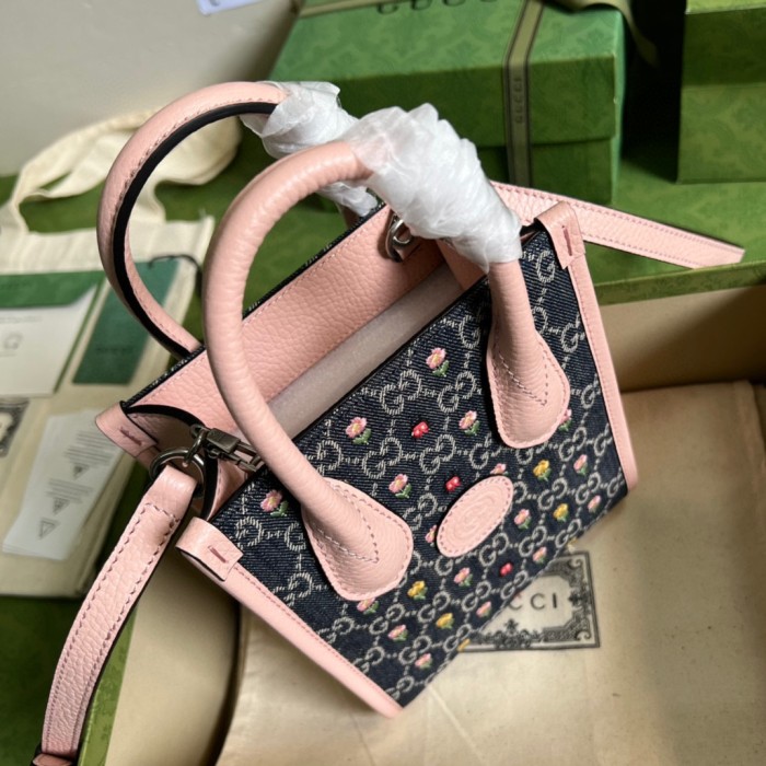 Handbag   Gucci  671623  size  16*20*7 cm