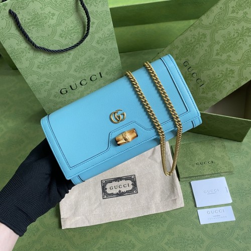  Handbag   Gucci  658243  size  19*10*3.5  cm