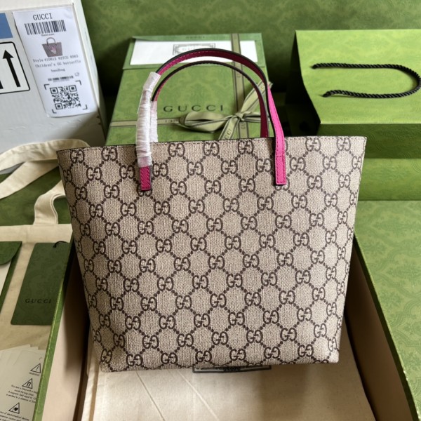 Handbag   Gucci    410812  size  21*20*10  cm