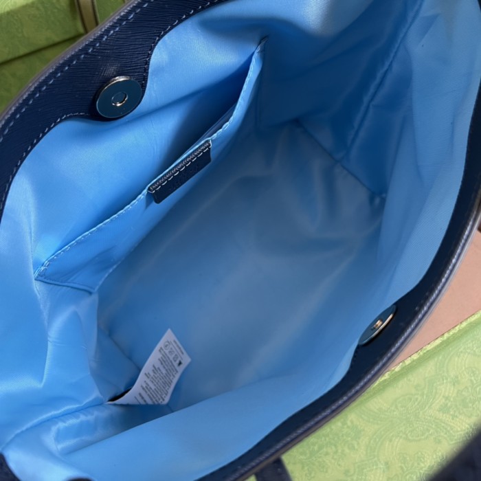  Handbag  Gucci  410812  size  21*20*10  cm