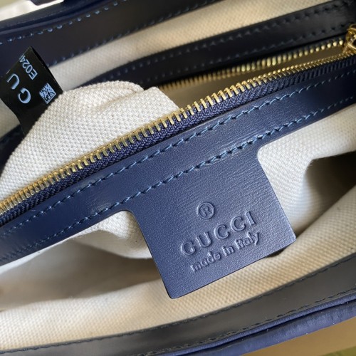 Handbag   Gucci  636709  size  28*19*4.5  cm