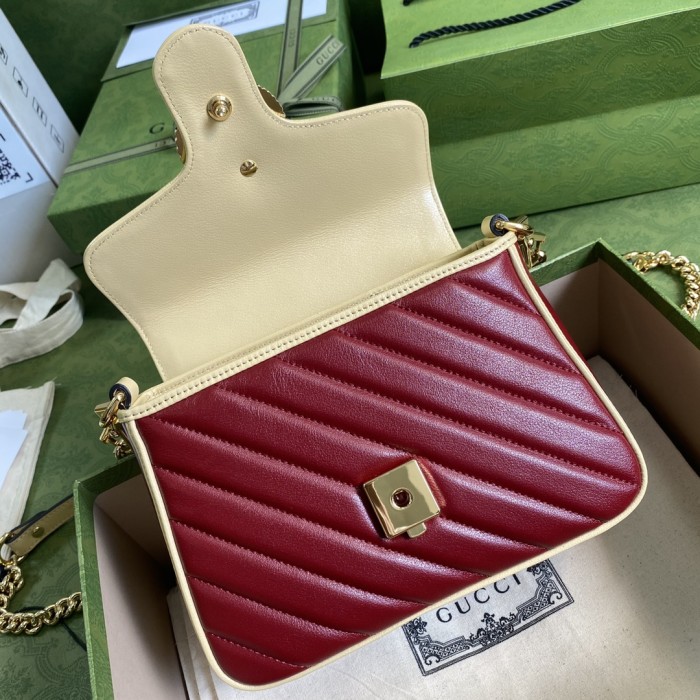  Handbag   Gucci  583571  size  21*15.5*8  cm
