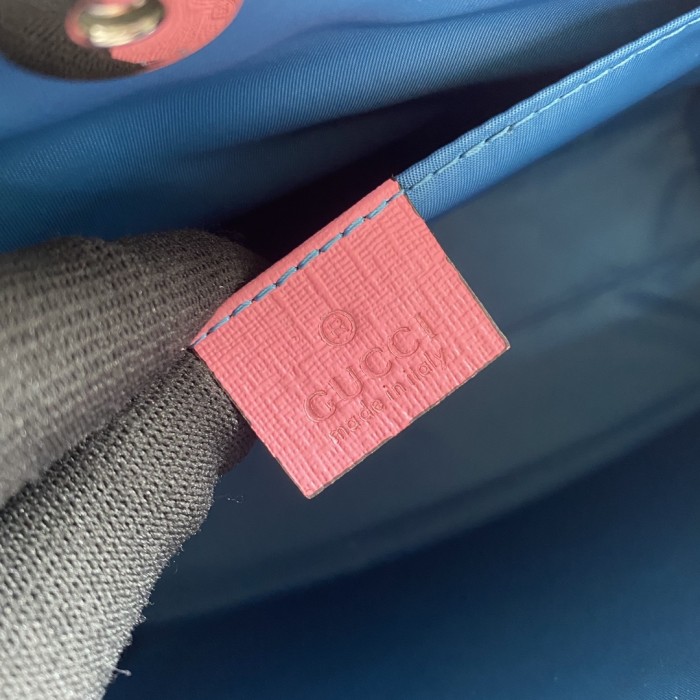  Handbag   Gucci  630542  size  28*25*11   cm