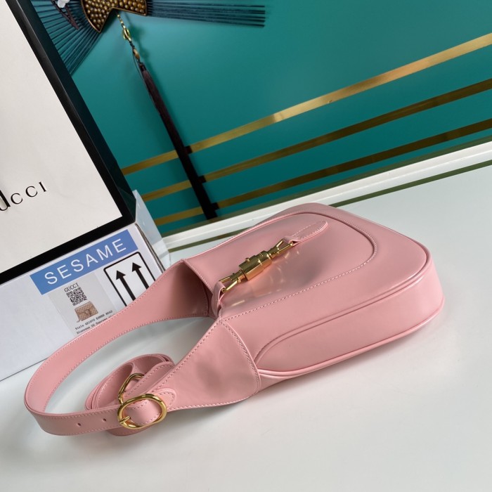  Handbag   Gucci  636709  size  27.5*19*4  cm