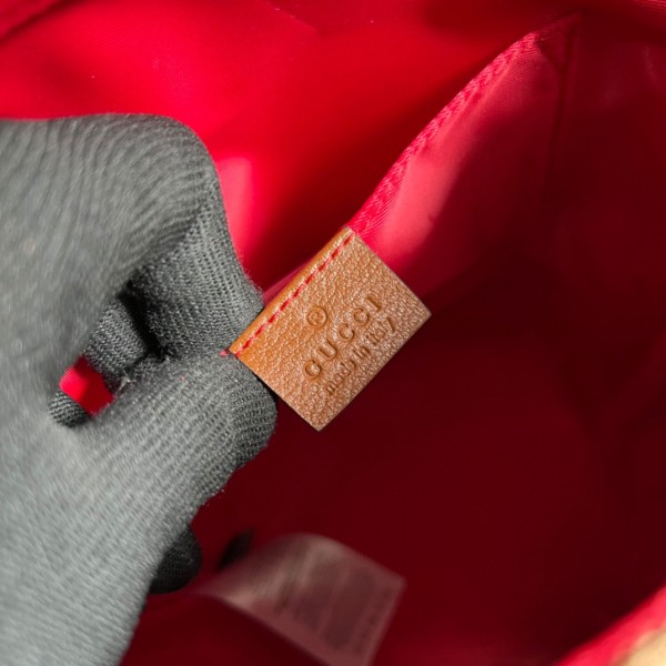  Handbag   Gucci  630819  size  24*27*11  cm