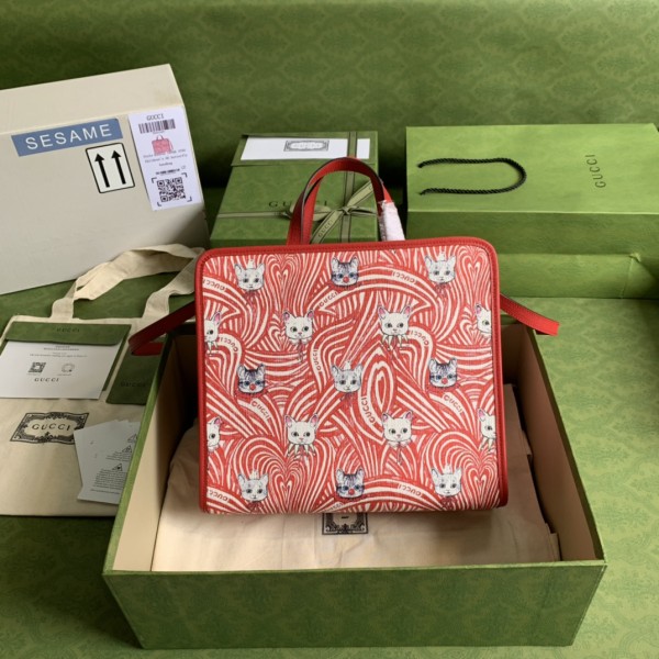 Handbag   Gucci  630542   size  28*25*11  cm