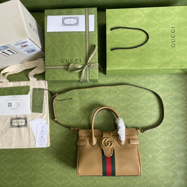  Handbag   Gucci   658450  size  25*19*11  cm