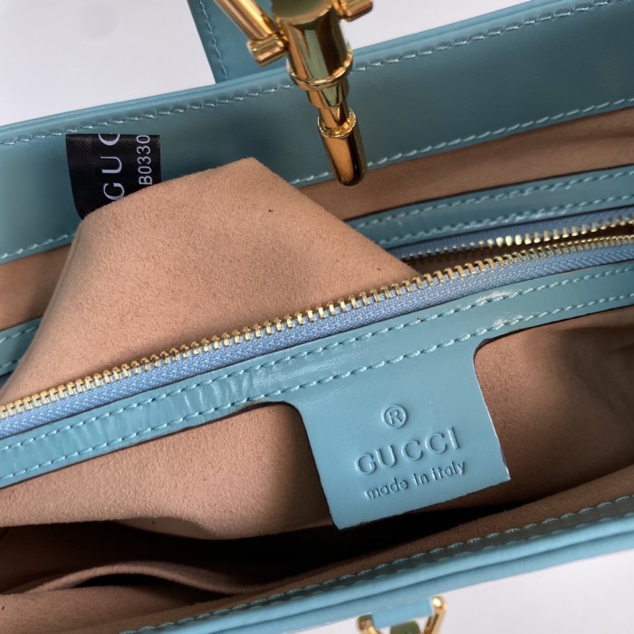 Handbag   Gucci   636709  size  27.5*19*4  cm