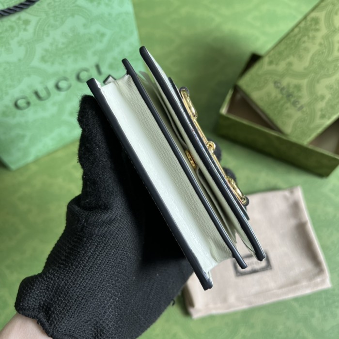  Handbag   Gucci  621887  size  11x8.5x3  cm