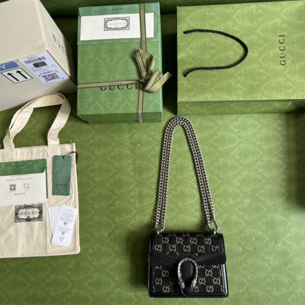 Handbag   Gucci  421970  size  20*15.5*5  cm