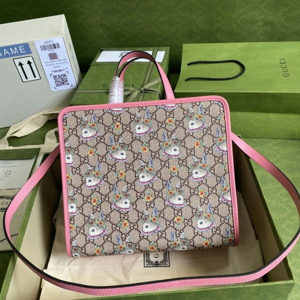  Handbag   Gucci  630542  size  28*25*11   cm
