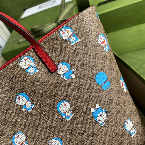 Handbag   Gucci  410812  size  21*20*10  cm