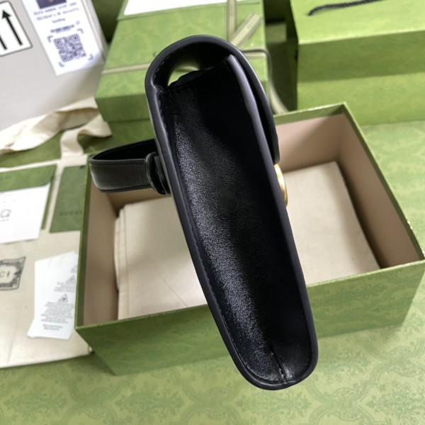  Handbag   Gucci  648935  size  29*19.5*5  cm