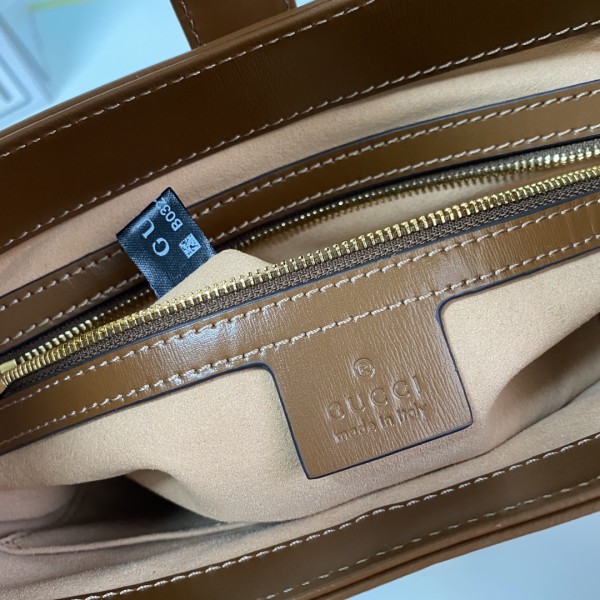  Handbag   Gucci   636709  size  27.5*19*4   cm