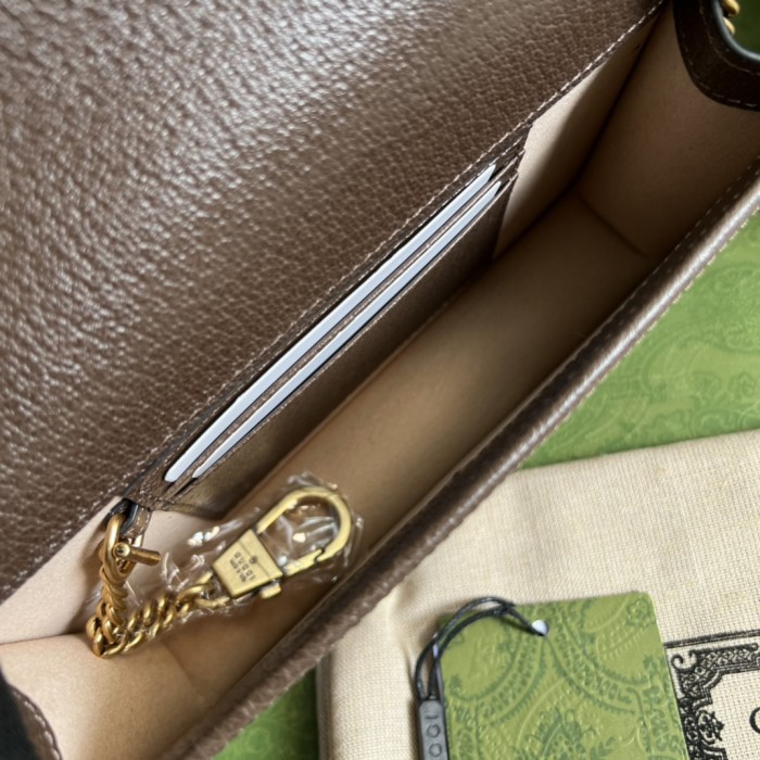  Handbag  Gucci  696817  size  19x 11x 5  cm