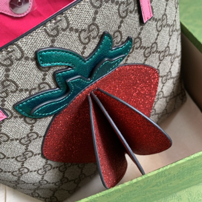  Handbag   Gucci  580840  size  21*20*10  cm