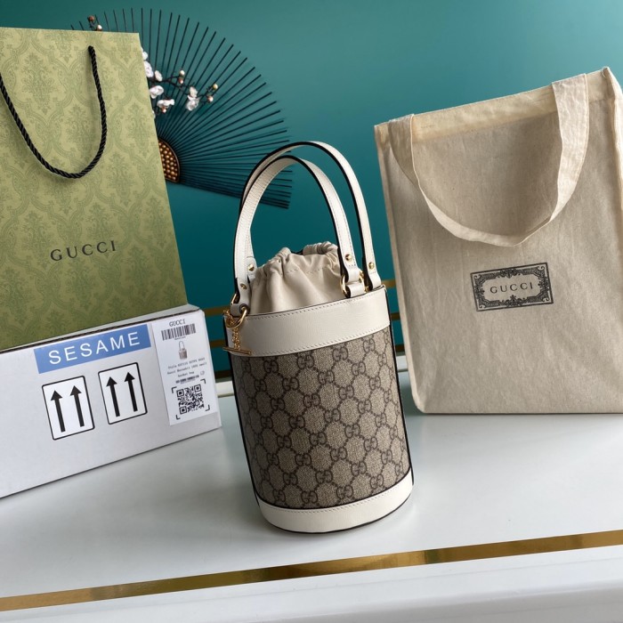  Handbag   Gucci   637115  size   14*16*14   cm