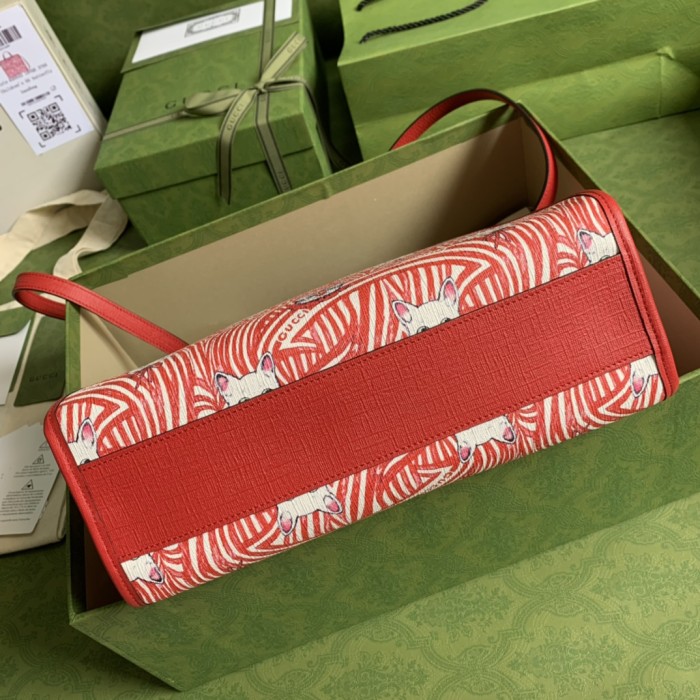 Handbag   Gucci  630542   size  28*25*11  cm