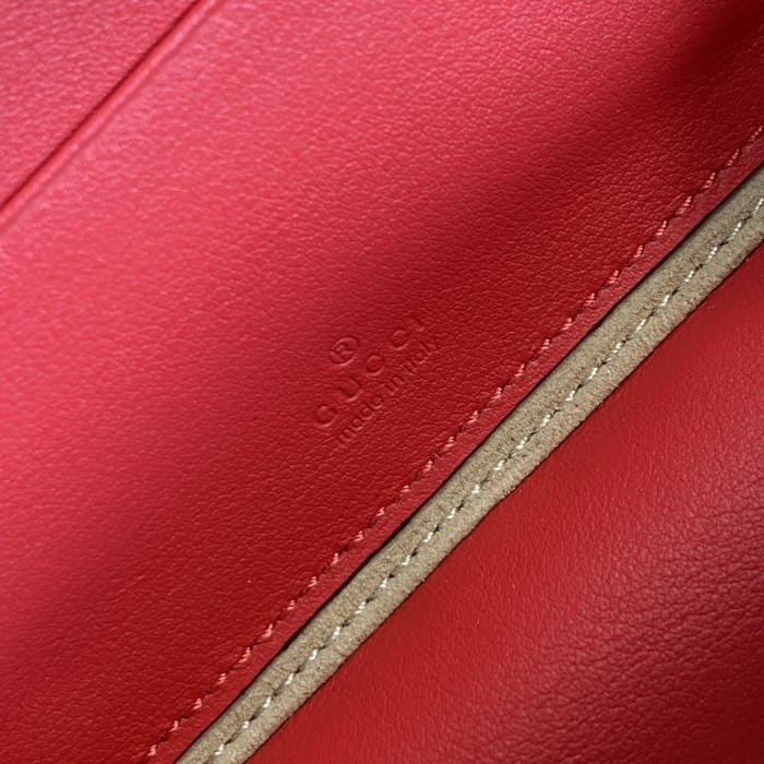 Handbag   Gucci  658230  size  17*10*5.5  cm