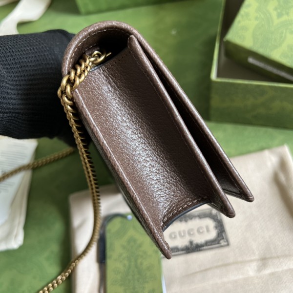  Handbag  Gucci  696817  size  19x 11x 5  cm