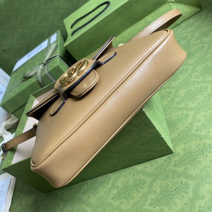  Handbag    Gucci  648934  size  23.5*17.5*5  cm