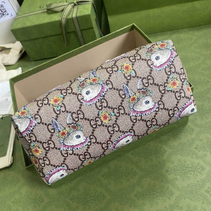 Handbag   Gucci   410812   size  21*20*10  cm  