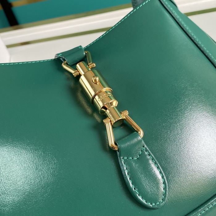  Handbag  Gucci   636709  size  27.5*19*4  cm