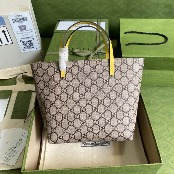  Handbag    Gucci  410812  size   21*20*10  cm