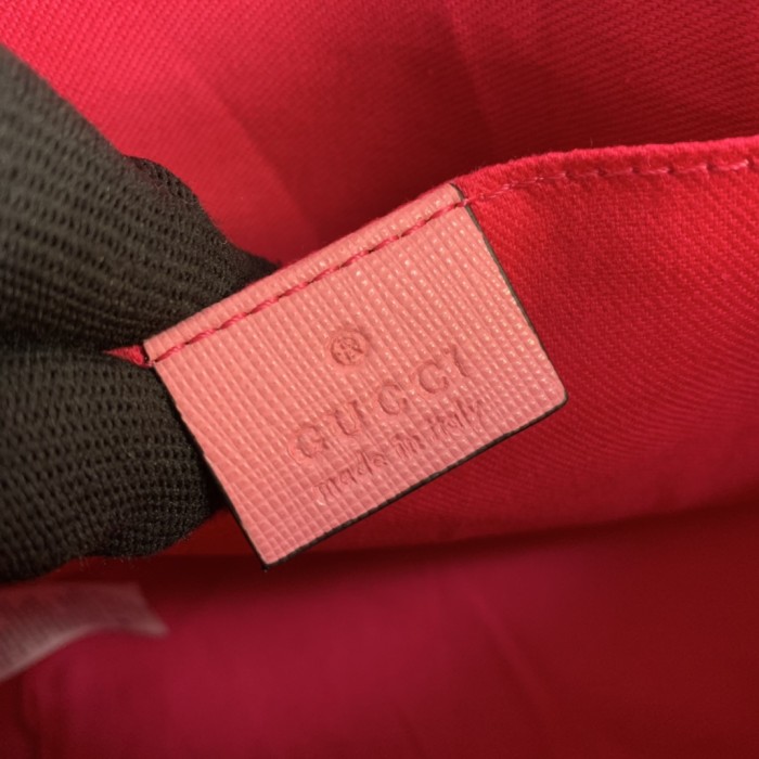  Handbag   Gucci  580840  size  21*20*10  cm