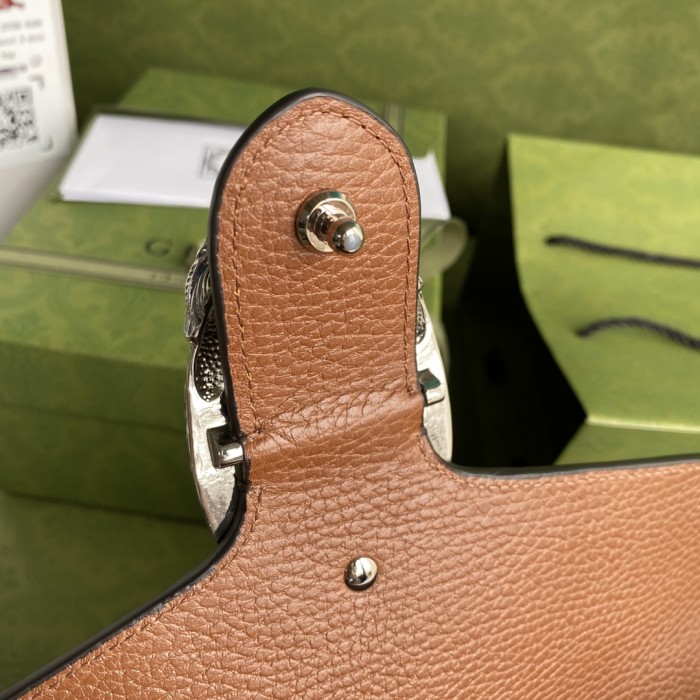  Handbag    Gucci  400249  size  28x17x9  cm