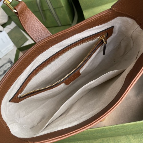 Handbag   Gucci   636706  size  28*19*4.5   cm