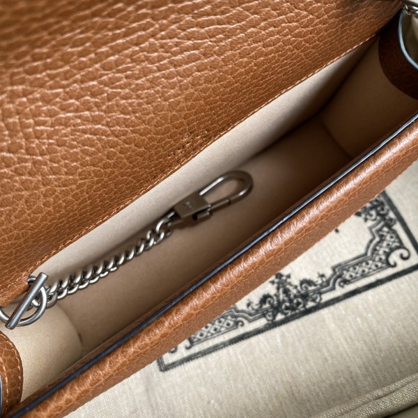  Handbag  Gucci  476432    size  16.5*10*4.5  cm 