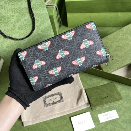  Handbag   Gucci   451273  size  19*10.5*2.5  cm