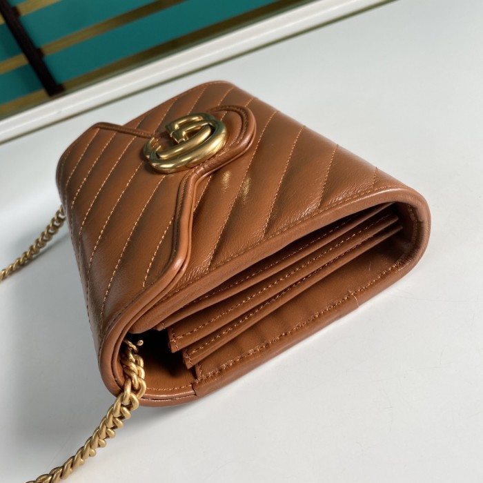 GUCCI Marmont Quilting Leather Envelope Bag Crossbody Bag Shoulder Bag Women's Brown 474575-0OLFT-2535 size 20*6*13cm