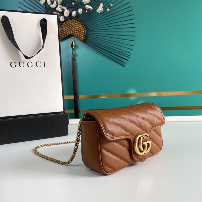  Handbag   Gucci  476433  size  16.5*10.5*5.1  cm