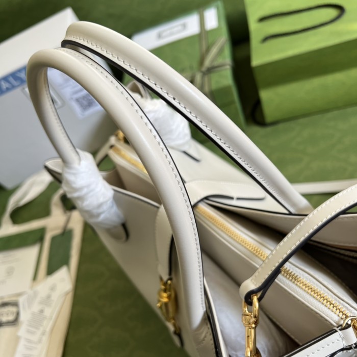  Handbag   Gucci  649015   size  40*30*15  cm