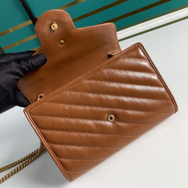GUCCI Marmont Quilting Leather Envelope Bag Crossbody Bag Shoulder Bag Women's Brown 474575-0OLFT-2535 size 20*6*13cm