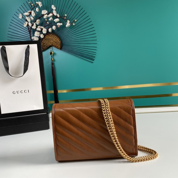 GUCCI Marmont Quilting Leather Envelope Bag Crossbody Bag Shoulder Bag Women's Brown 474575-0OLFT-2535 size 20*6*13cm