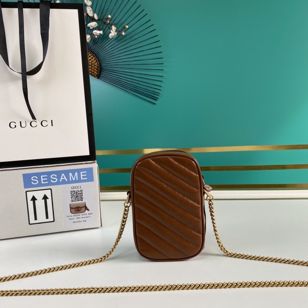 Handbag   Gucci  598597   size  10.5*17*5  cm