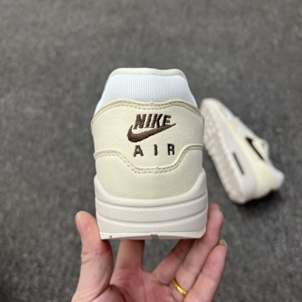 Nike Air Max 1 Sail Ironstone