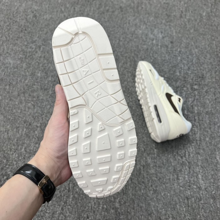 Nike Air Max 1 Sail Ironstone