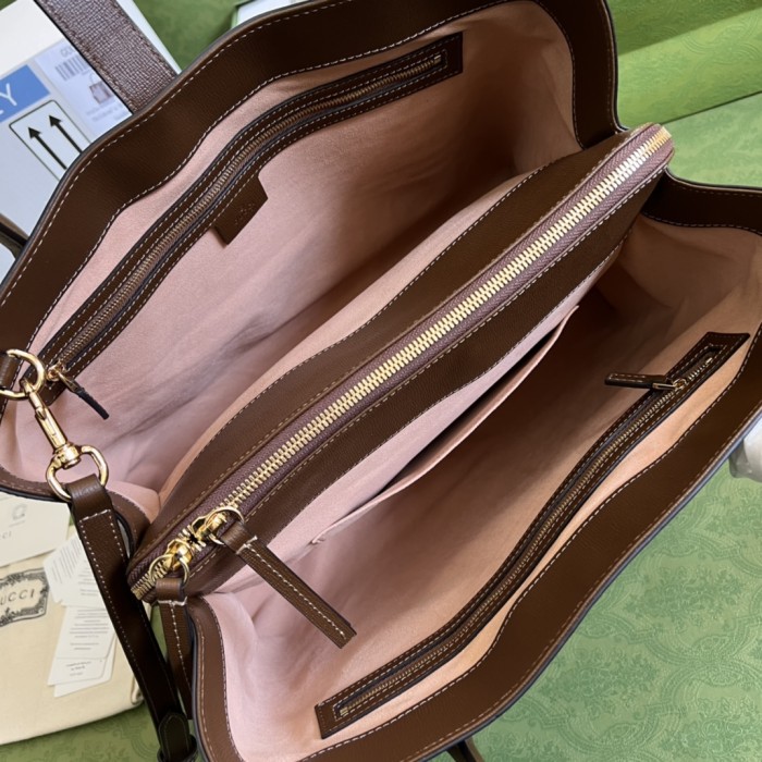 Handbag   Gucci  649015   size  40*30*15  cm