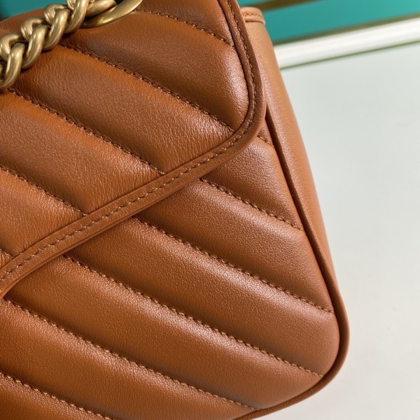  Handbag   Gucci  443497  size  26*15*7  cm