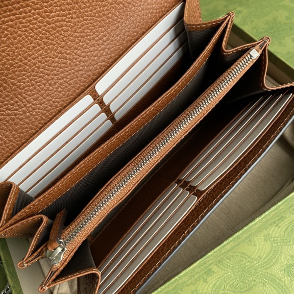  Handbag   Gucci  401231  size  20x4x14  cm