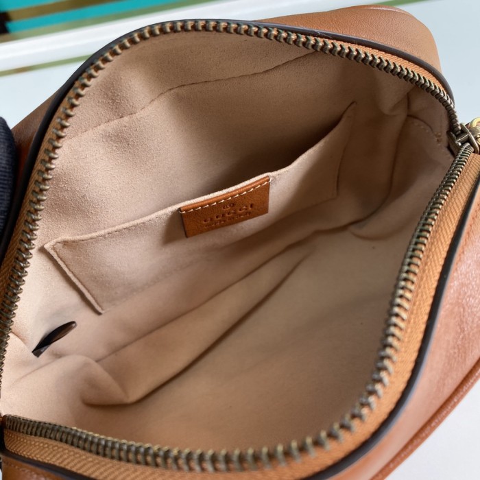  Handbag  Gucci  448065  size  18*12*6  cm