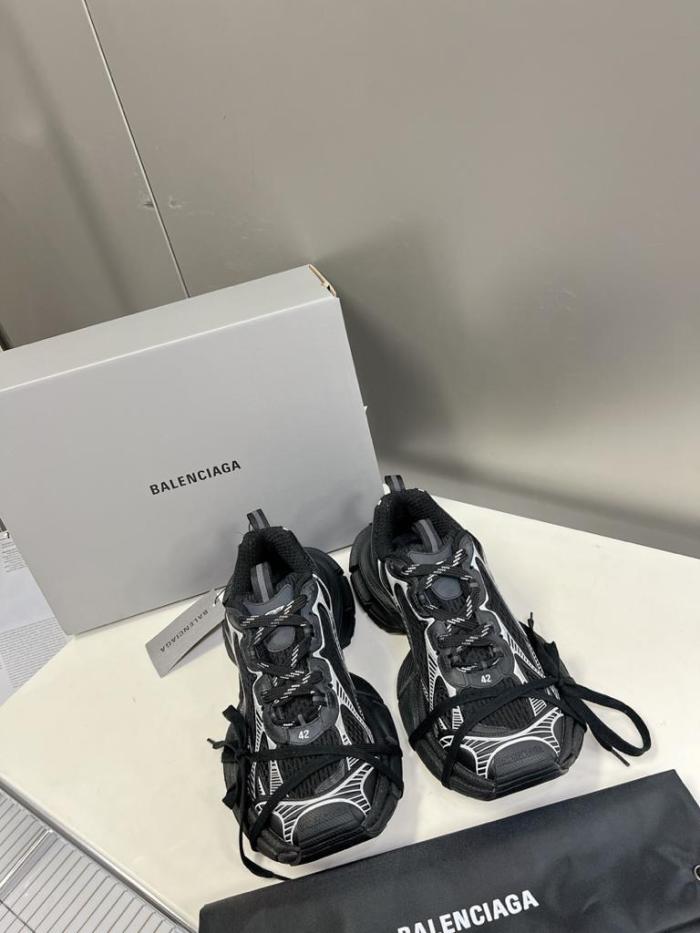 Balenciaga 3XL Black