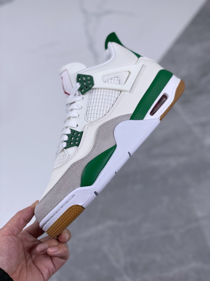 Jordan 4 Retro SB Pine Green