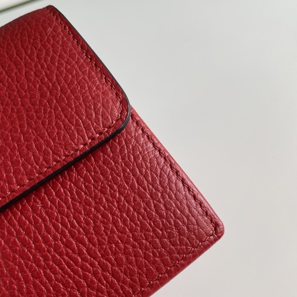  Handbag   Gucci   510314  size  20*13*6   cm