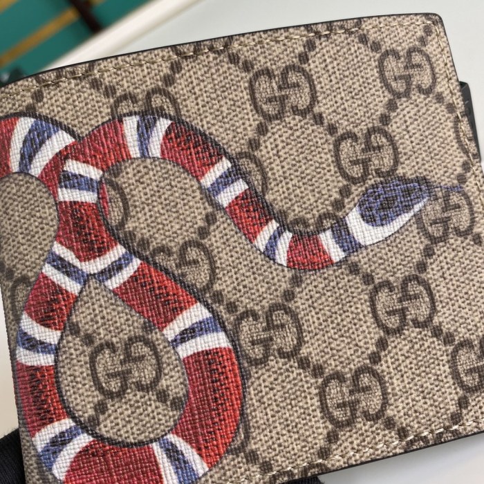  Handbag    Gucci  451268   size  11*9*1.5   cm