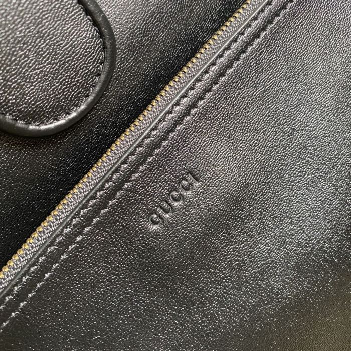  Handbag   Gucci   652680  size   28*26*8.5  cm